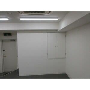 Room image 15