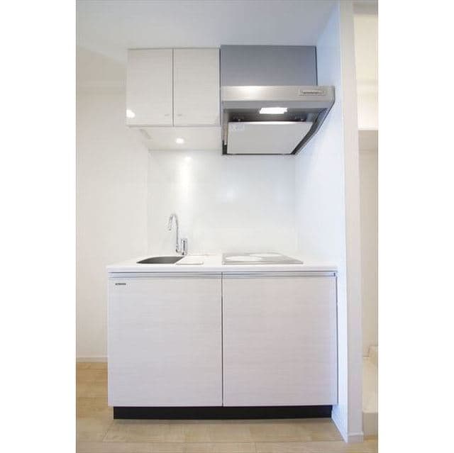 Room image 8