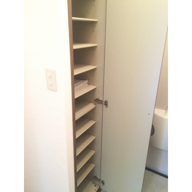 Room image 13