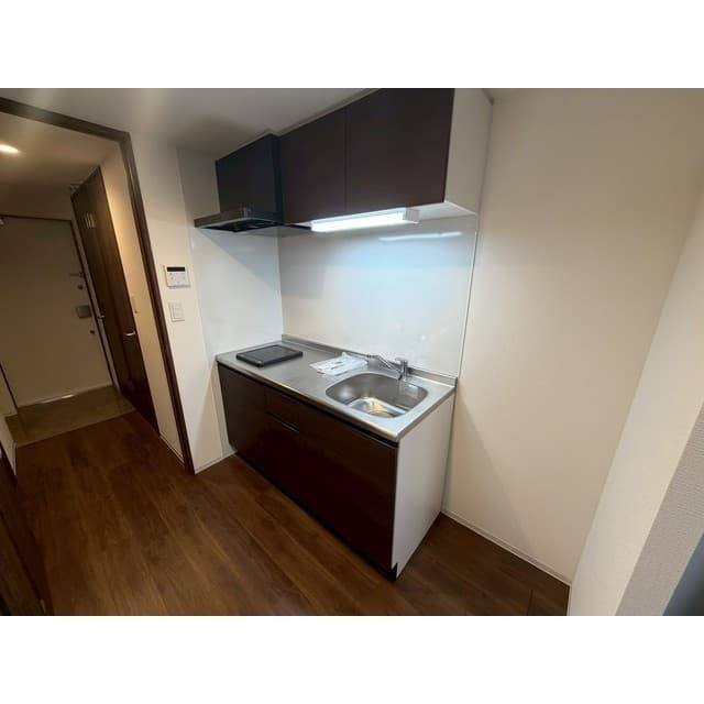 Room image 12