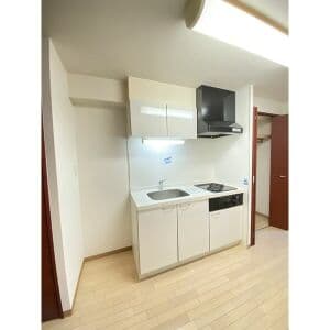 Room image 14