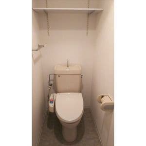 Room image 9