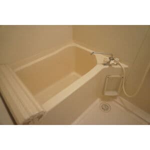 Room image 12