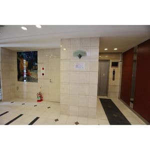 Room image 10