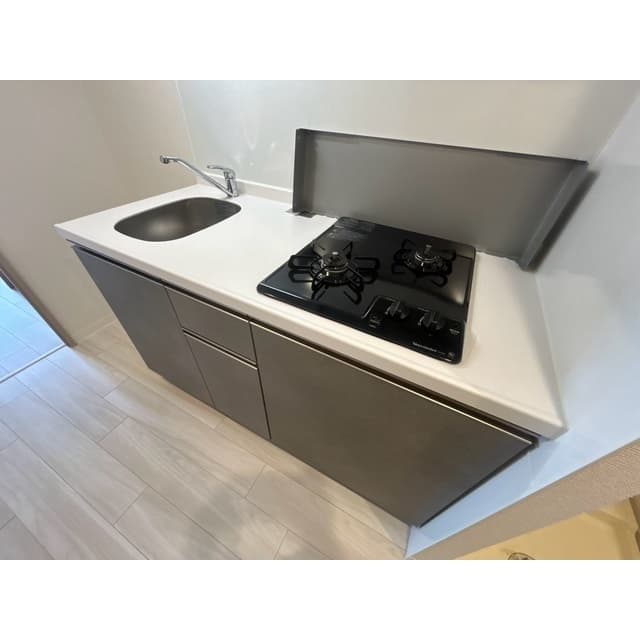 Room image 13