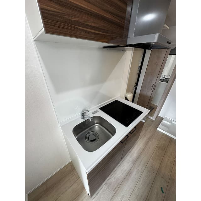 Room image 9