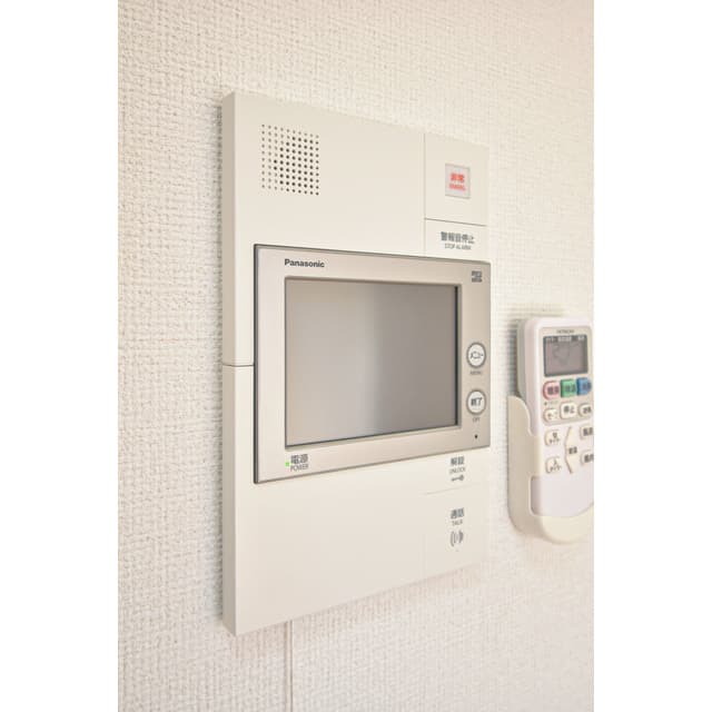 Room image 12