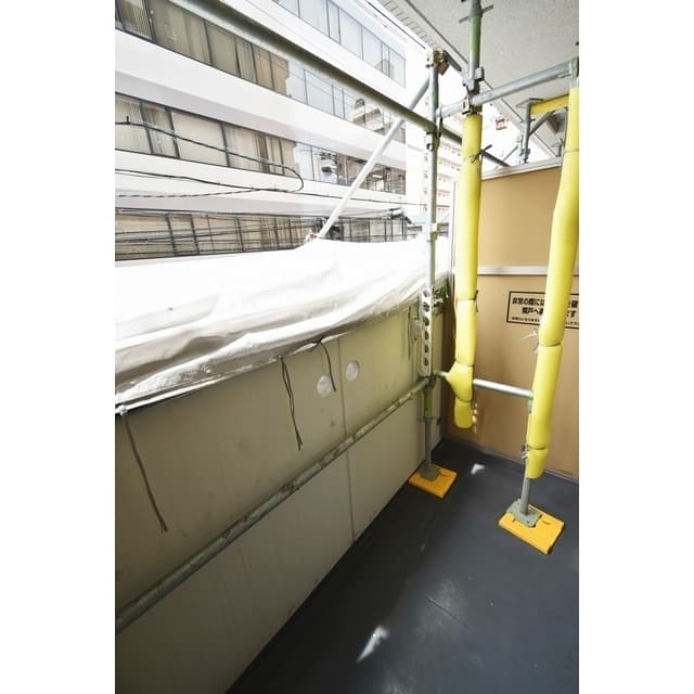 Room image 15