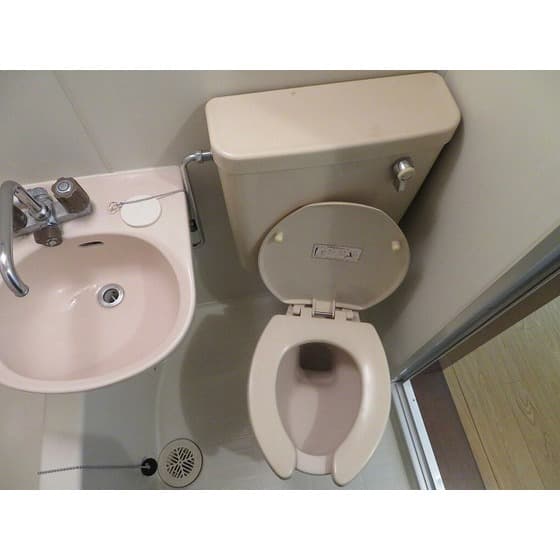 Room image 11