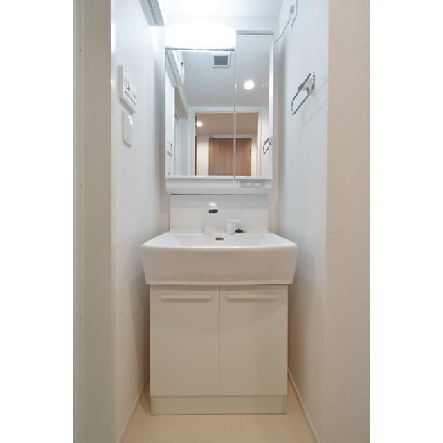 Room image 14