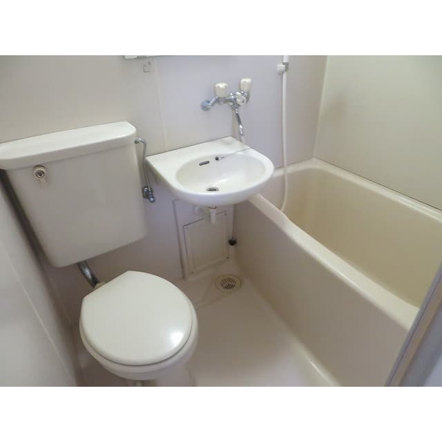 Room image 12