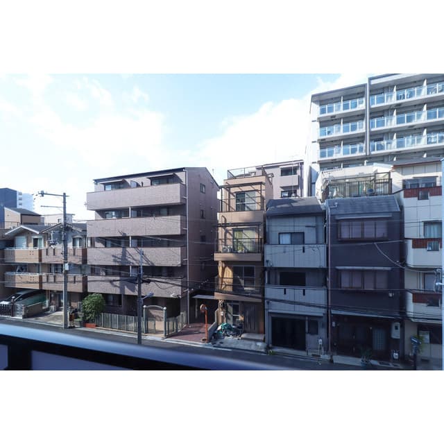 Room image 10