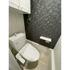Room image 11