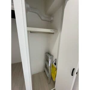 Room image 15