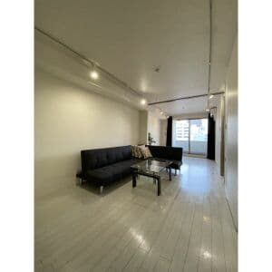 Room image 9