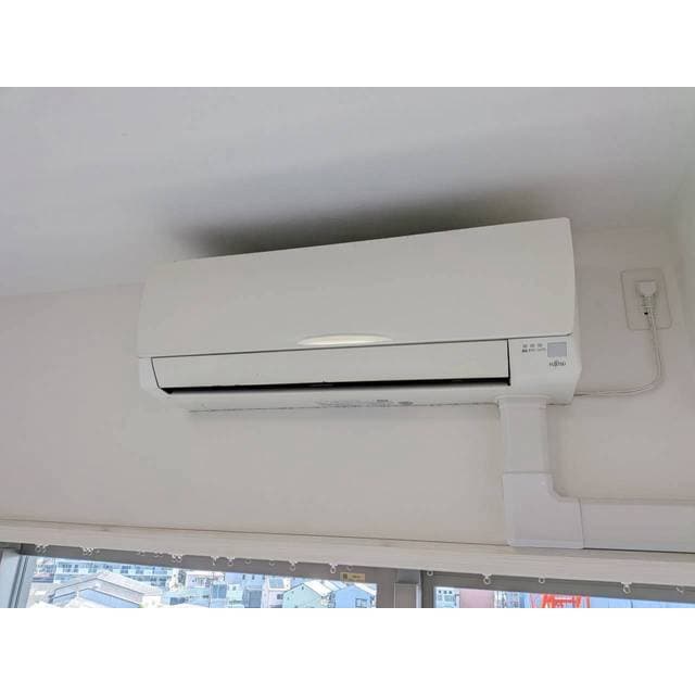 Room image 16