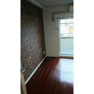 Room image 16