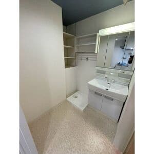Room image 14