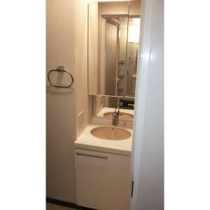 Room image 14