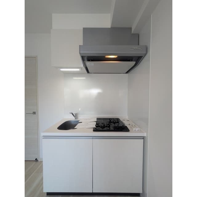Room image 12