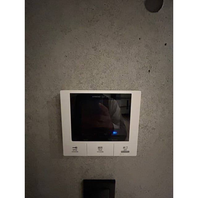 Room image 9