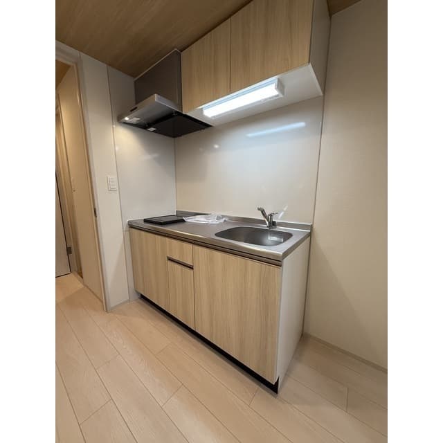 Room image 12