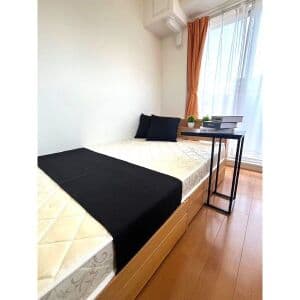 Room image 10