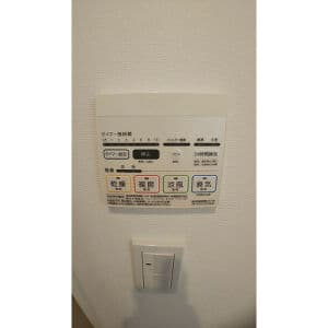 Room image 16