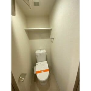 Room image 16