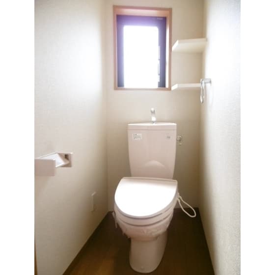 Room image 13
