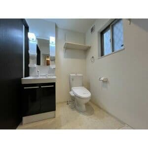 Room image 14