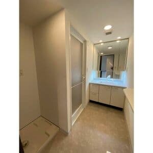 Room image 13