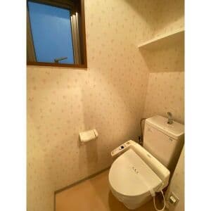 Room image 13
