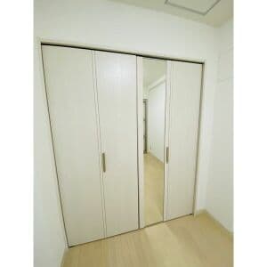 Room image 14