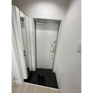 Room image 15