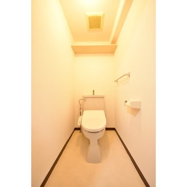Room image 14