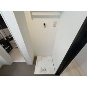 Room image 13