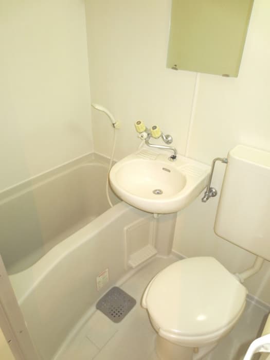 Room image 10