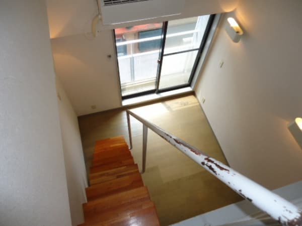 Room image 9