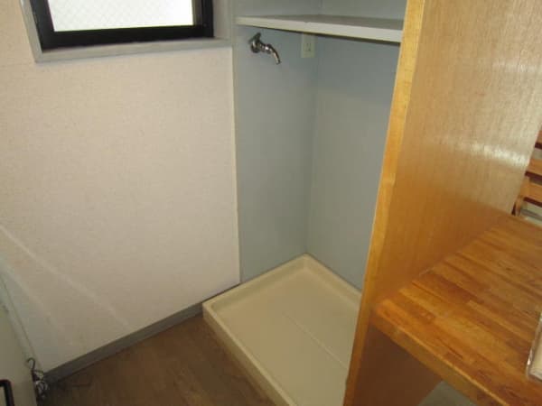 Room image 14
