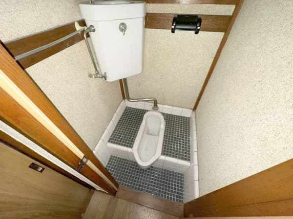 Room image 9