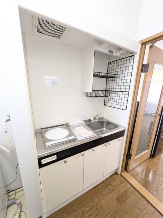 Room image 10