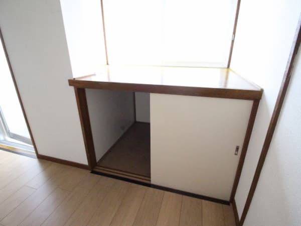 Room image 9