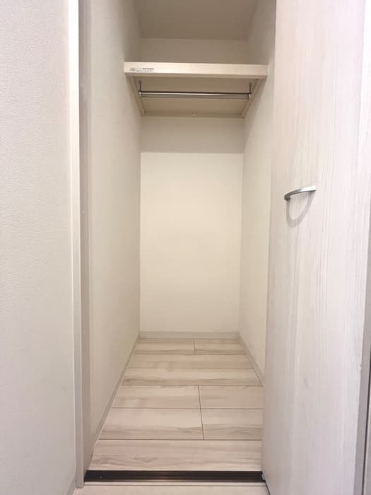 Room image 14