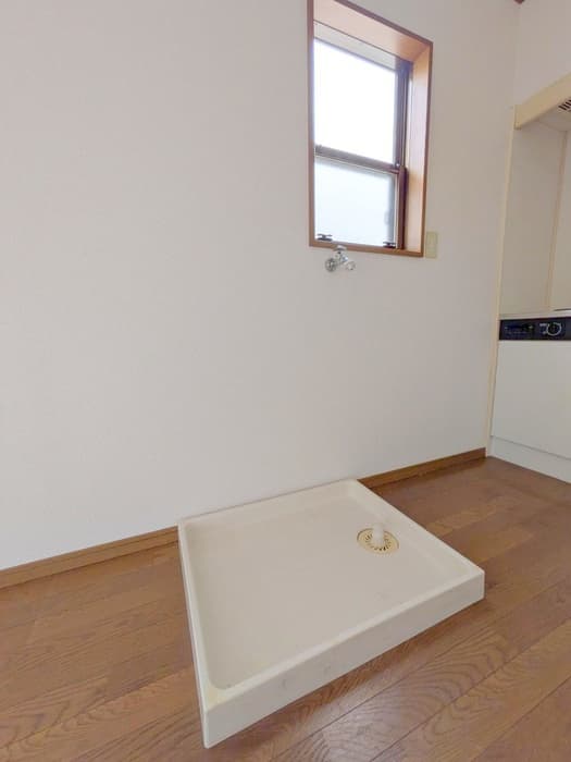 Room image 12