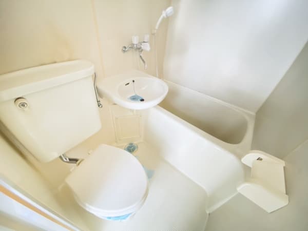 Room image 12