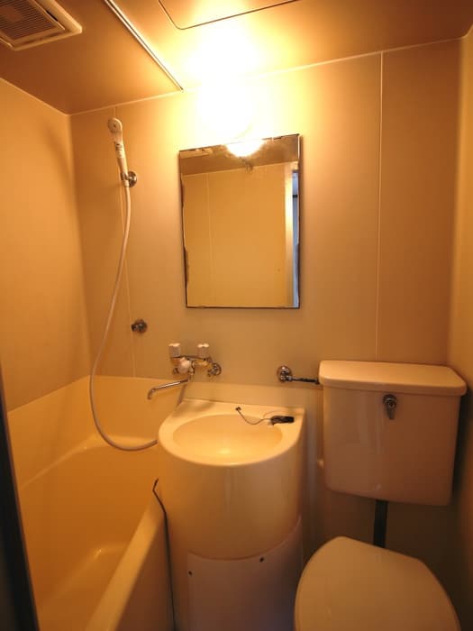 Room image 11