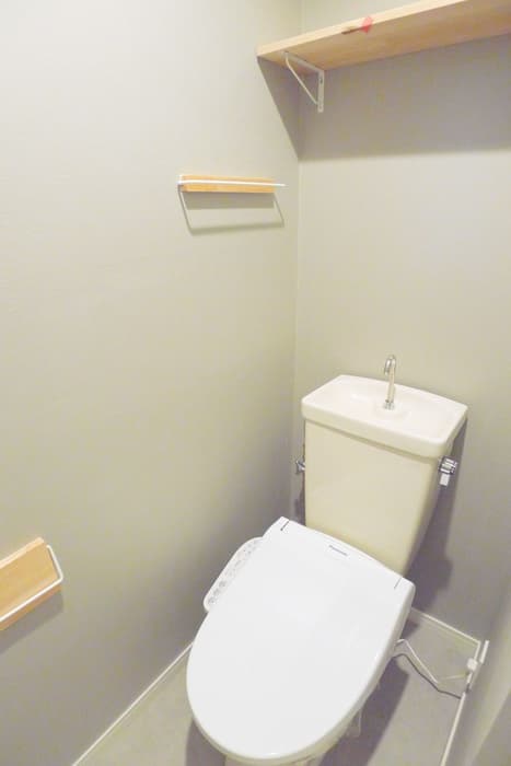 Room image 12