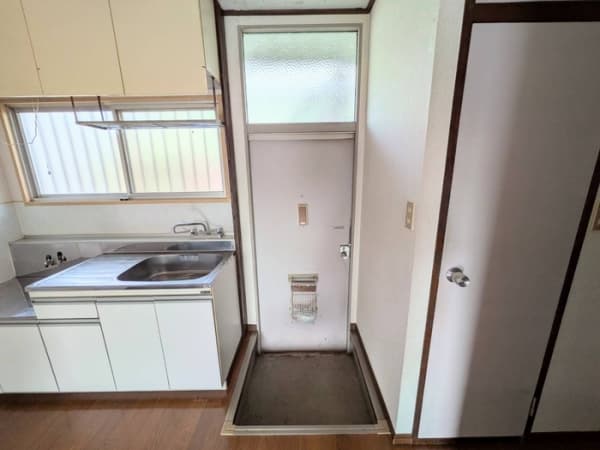 Room image 10