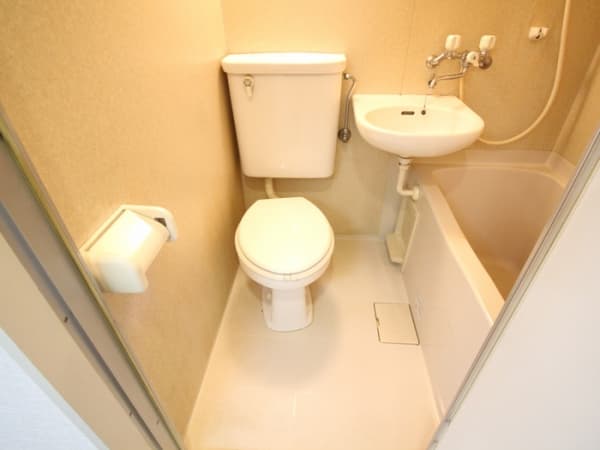 Room image 9